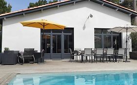 Villa Atelier 4****